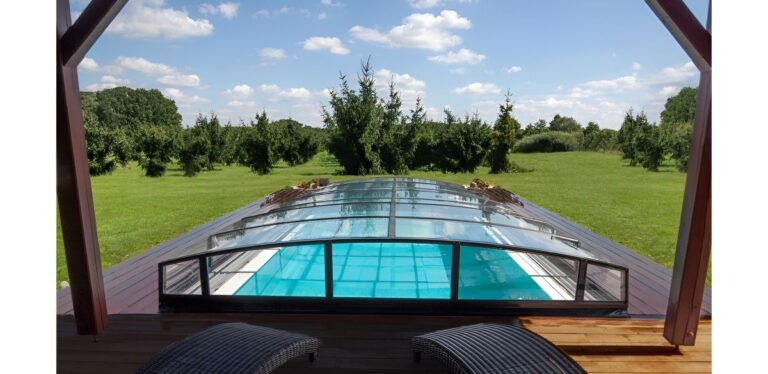 pool dome